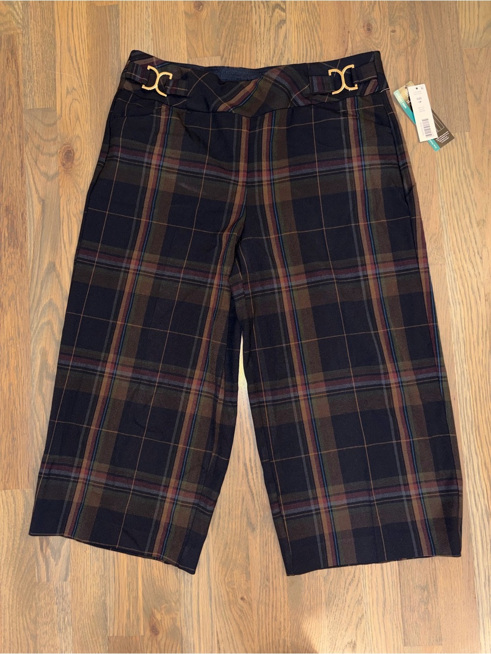 NWT The Park Ave Fit Plaid Capris Cropped Pants Gold Buckle Detail Size 12P